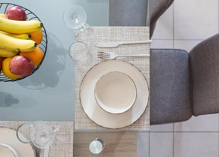 Niman Beachside Апартаменты Ханья