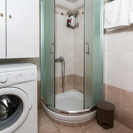 Niman Beachside * خانيا