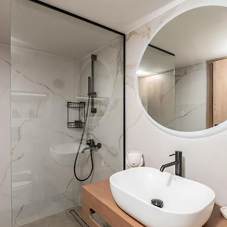 Апартаменты Niman Beachside Ханья